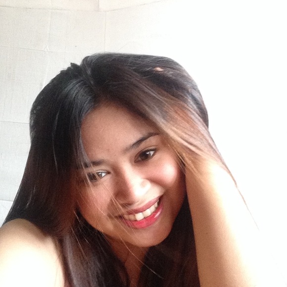 nette_red